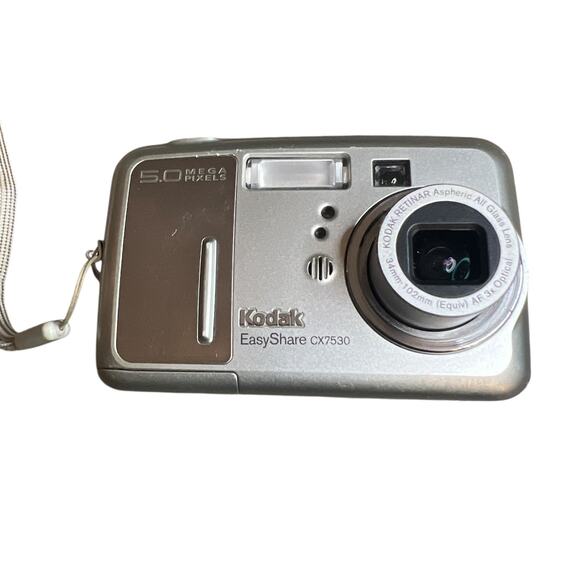 Kodak EasyShare CX7530 5.0MP Digital Camera Silver w/ Case — Tested & Works - Picture 6 of 10